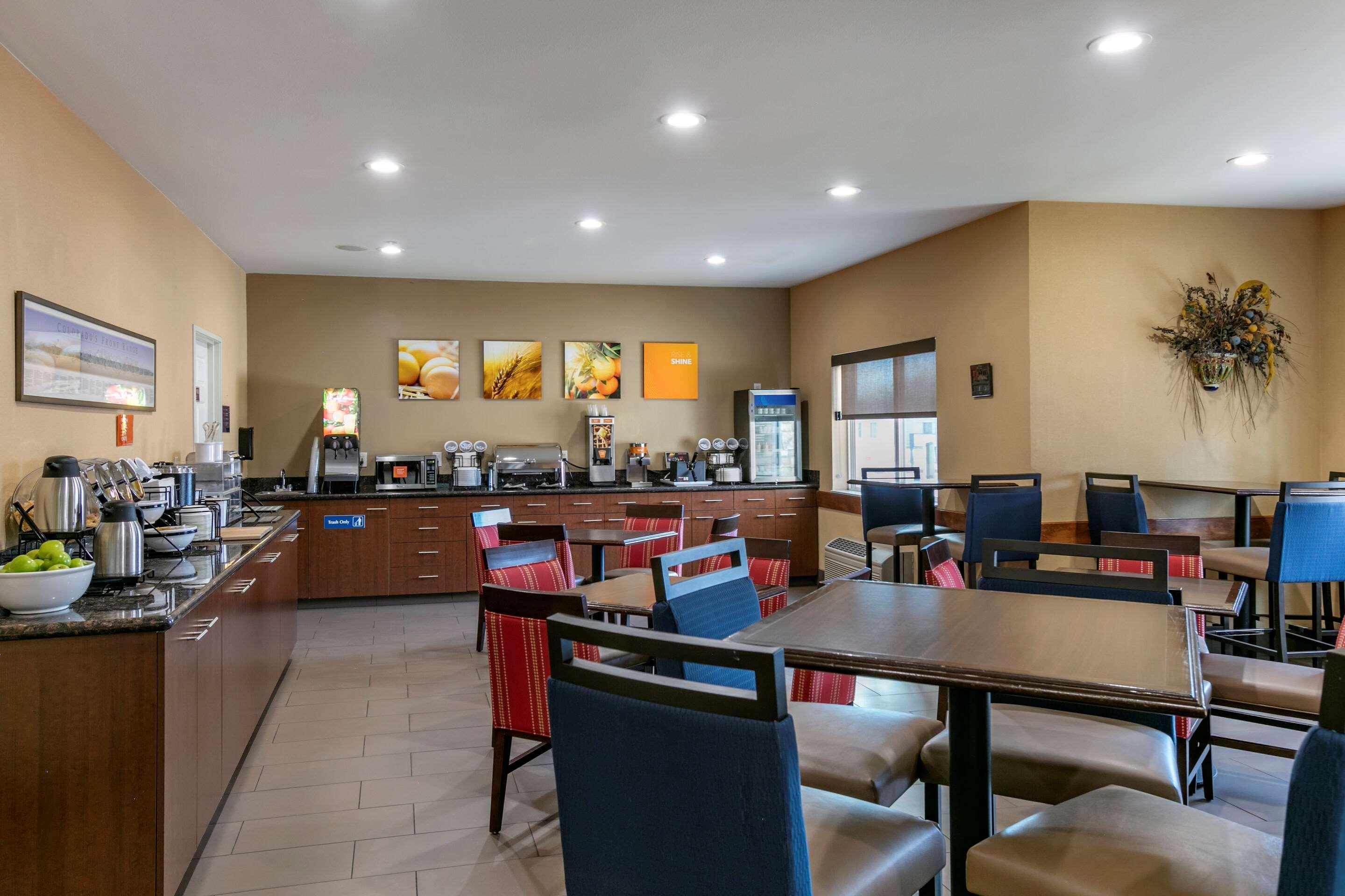 Comfort Inn Fort Collins North Exterior foto